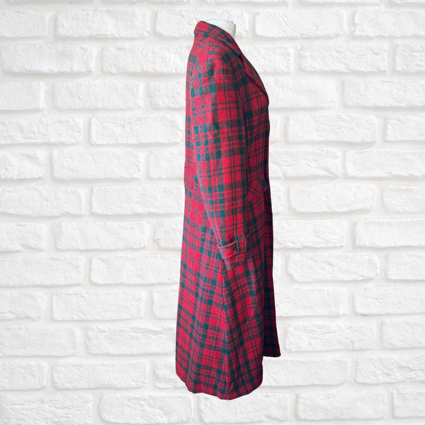 Vintage 1990s Red and Green Checked Maxi Length Wool Coat. Approx UK size 16-18 (w) Large (m)