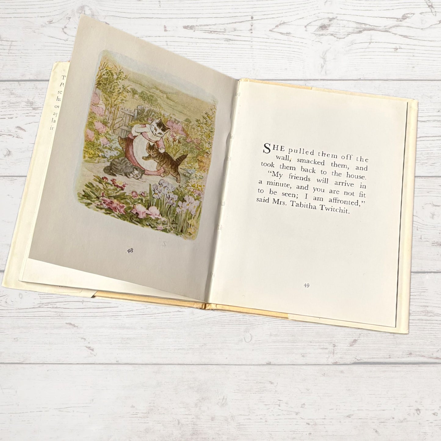 The Tale of Tom Kitten. Vintage Beatrix Potter book. 1978 edition