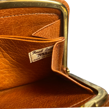 Stylish brown leather purse/ wallet made in England 