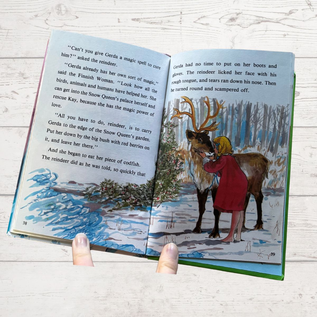 The Snow Queen. 80s Vintage Ladybird Book.  Series 606D - Nostalgic gift idea