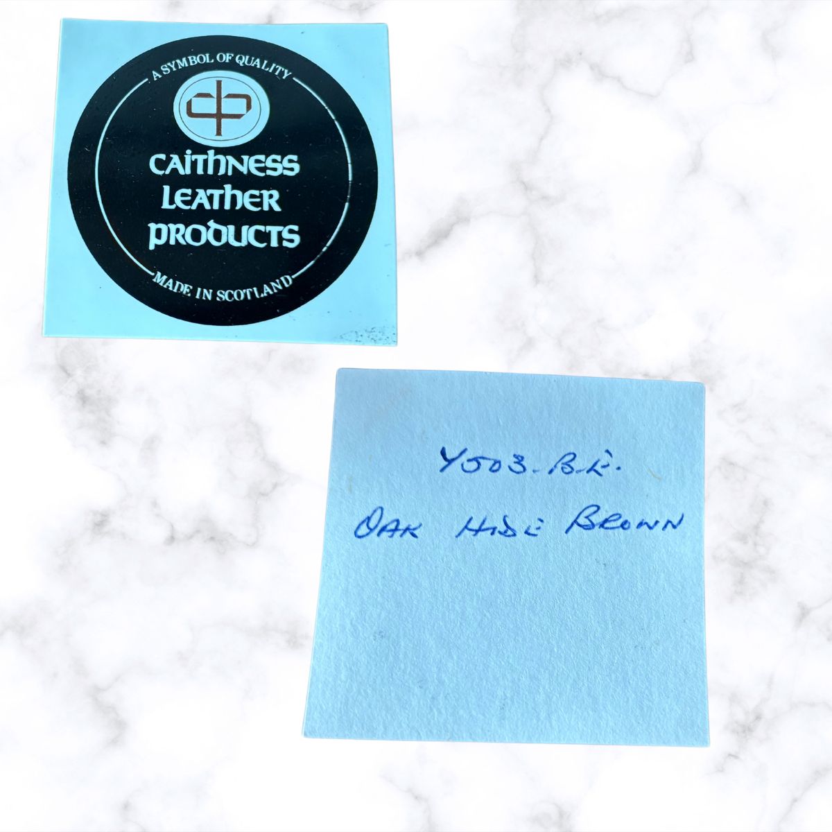 Vintage Textured Brown Leather Clasp Top Purse/Wallet - Stylish and Practical