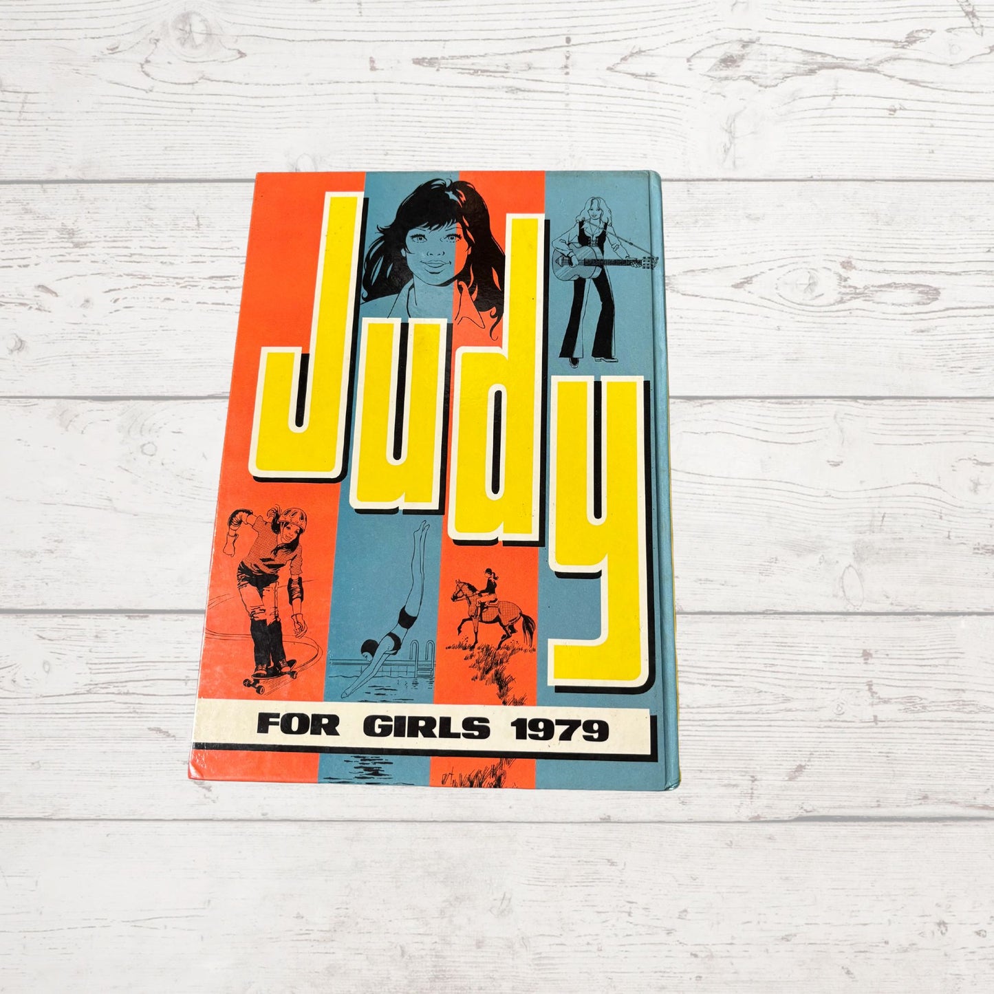 Vintage Judy Annual 1979, full of fiction, fun activities and nostalgia. Great gift idea