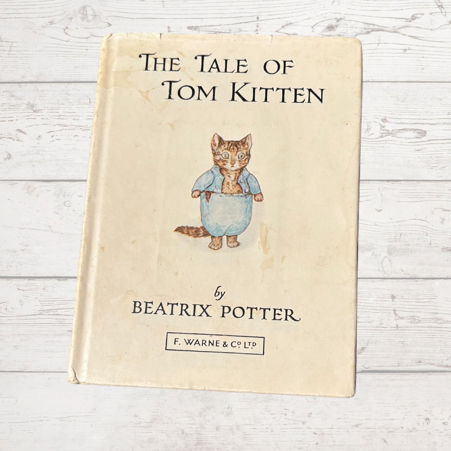 The Tale of Tom Kitten. Vintage Beatrix Potter book. 1978 edition