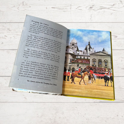 The Ladybird Book of London. Vintage 1970s Book. Series 618. Great Gift Idea