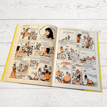 Vintage Diana Annual 1973, full of fiction, fashion, fun and nostalgia. Great gift idea