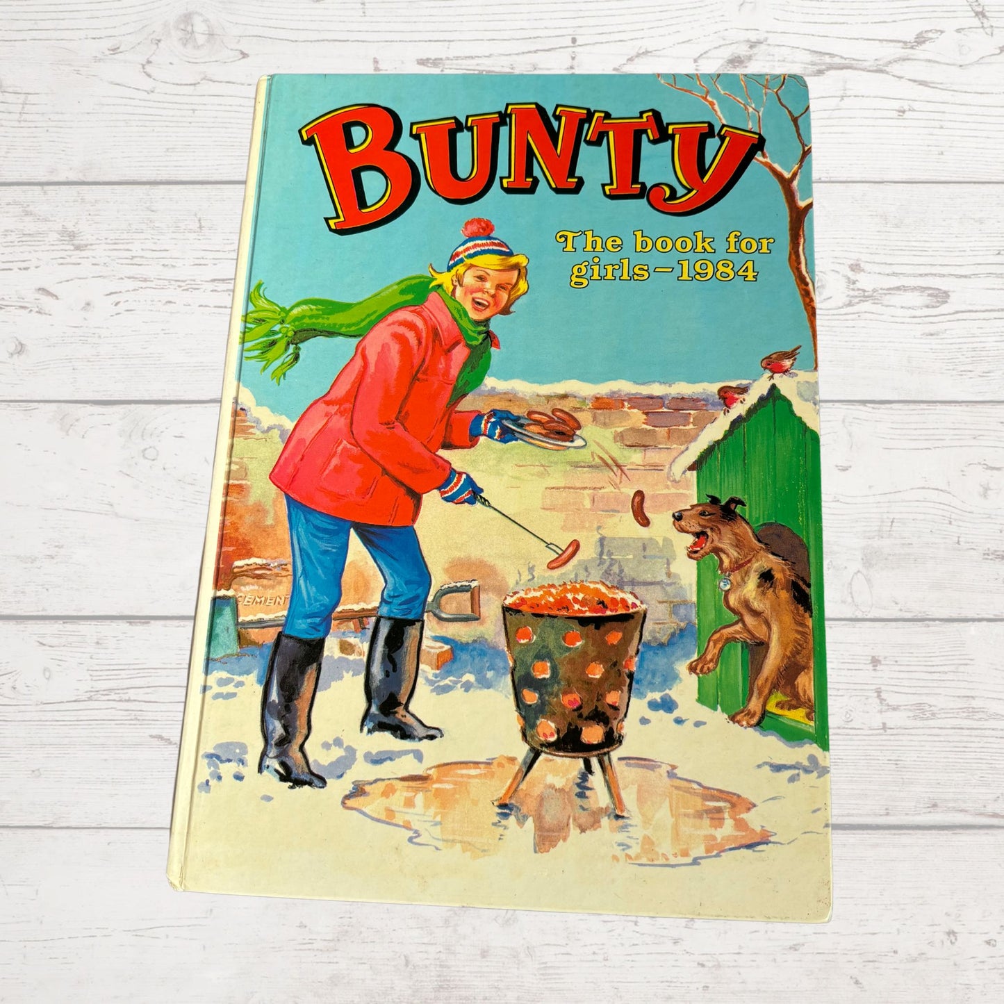 Vintage Bunty For Girls Annual 1984, full of fiction, activities, cute animals and fun. Great gift idea