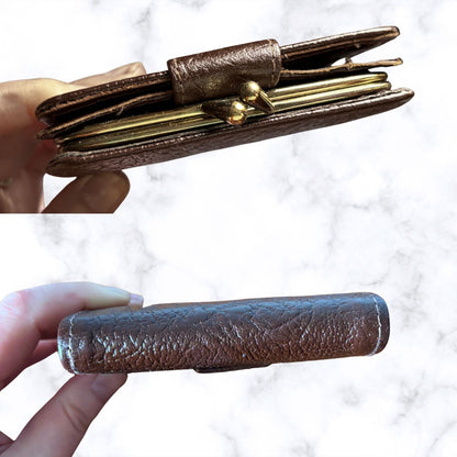 Vintage Textured Brown Leather Clasp Top Purse/Wallet - Stylish and Practical