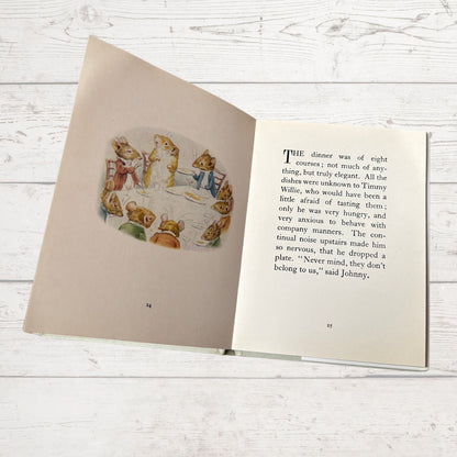The Tale of Johnny Town Mouse. Vintage Beatrix Potter book. 1970 edition
