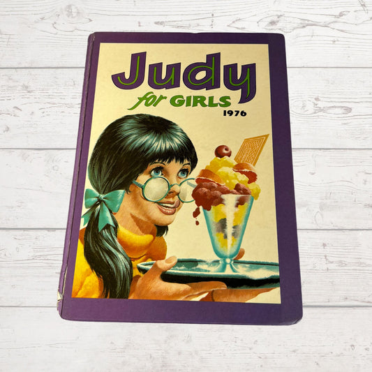 Vintage Judy Annual 1976, full of fiction, fun activities and nostalgia. Great gift idea