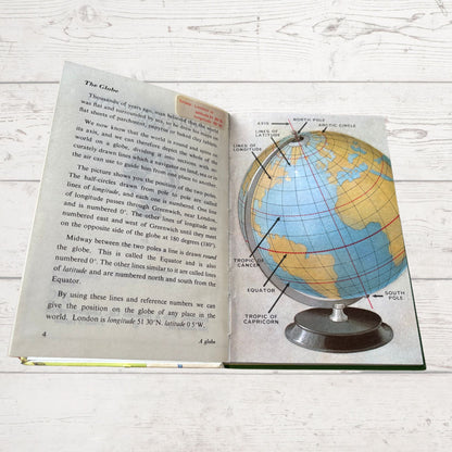Understanding Maps. Vintage 1960s Ladybird Book. Series 671