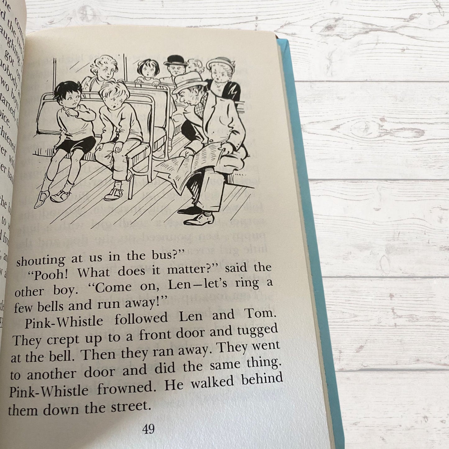 Mr Pink -Whistle’s Party by Enid  Blyton. 80s  vintage Dean & son hardback book.Great nostalgic/children’s gift idea