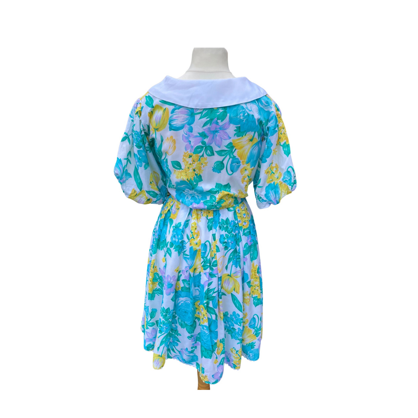 80s white, yellow and green cotton floral dress with puffed sleeves. Approx UK size 10-12