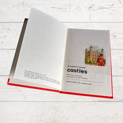 Vintage 1980s children’s book, Castles. A Ladybird Leader reading book. Series 737