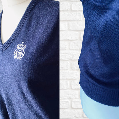 80s blue tank top/knitted sweater vest with white crown motif. Approx UK size 10-14