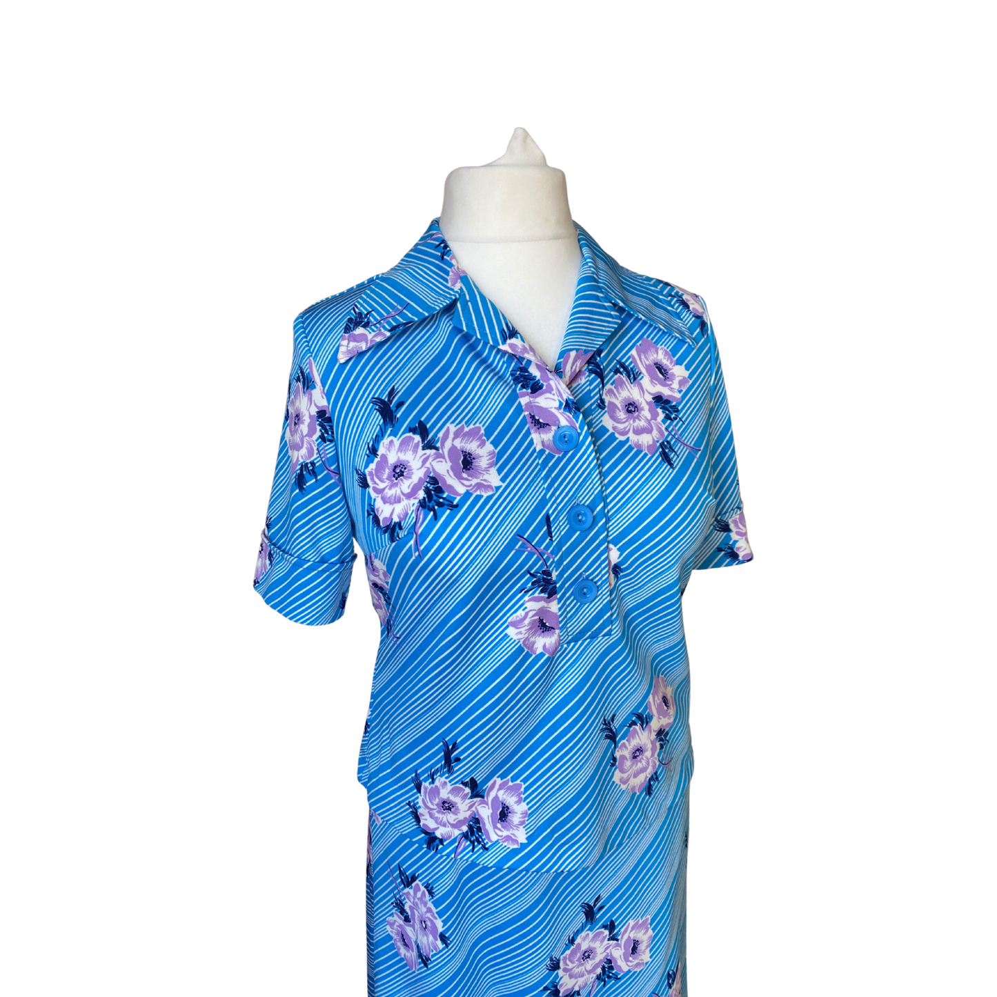 70s Hawaiian style blue and white short sleeved skirt suit /  co ord. Approx  UK size 14 -16