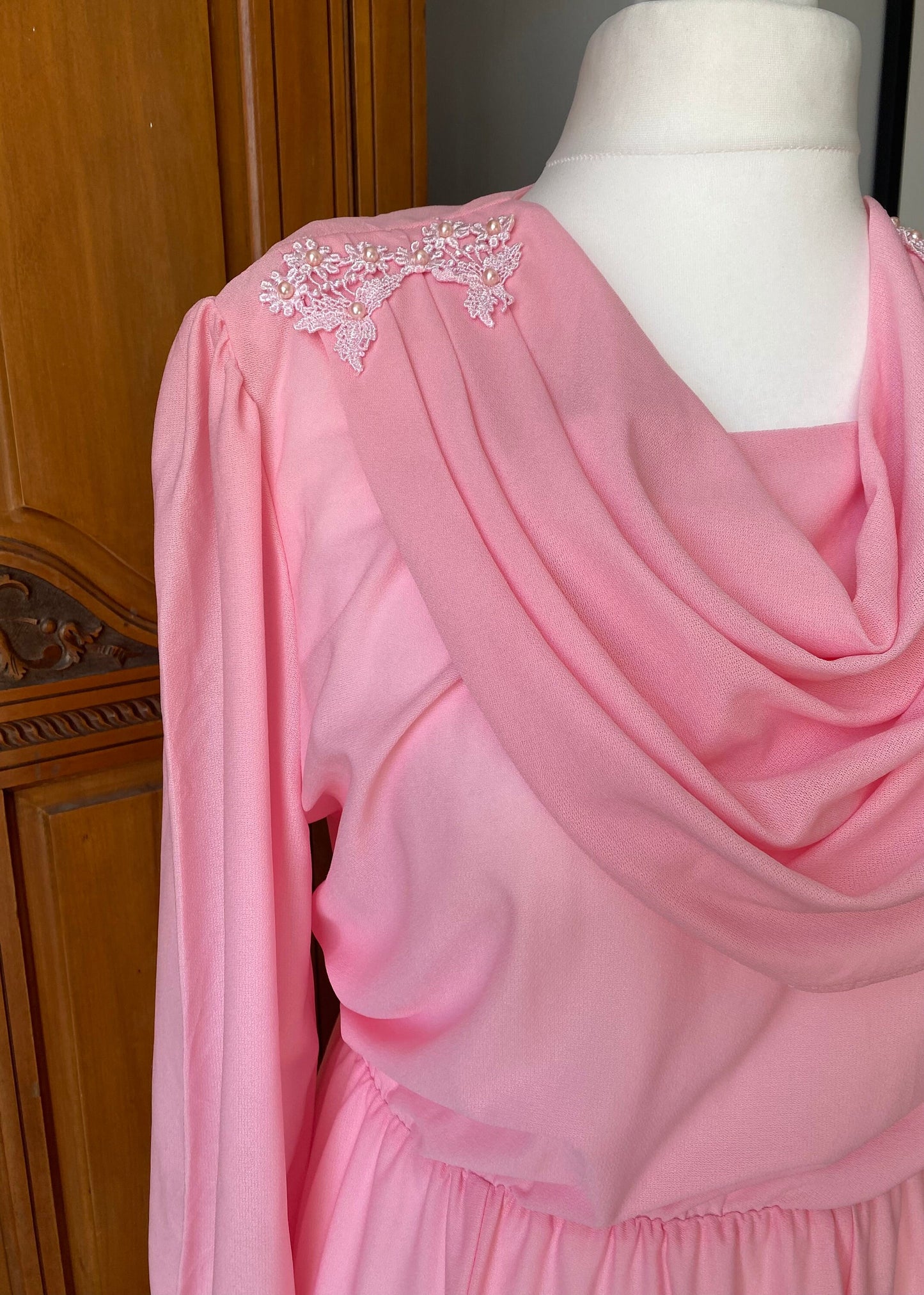 70s/80s pink maxi dress with draped neck line. Approx UK size 16