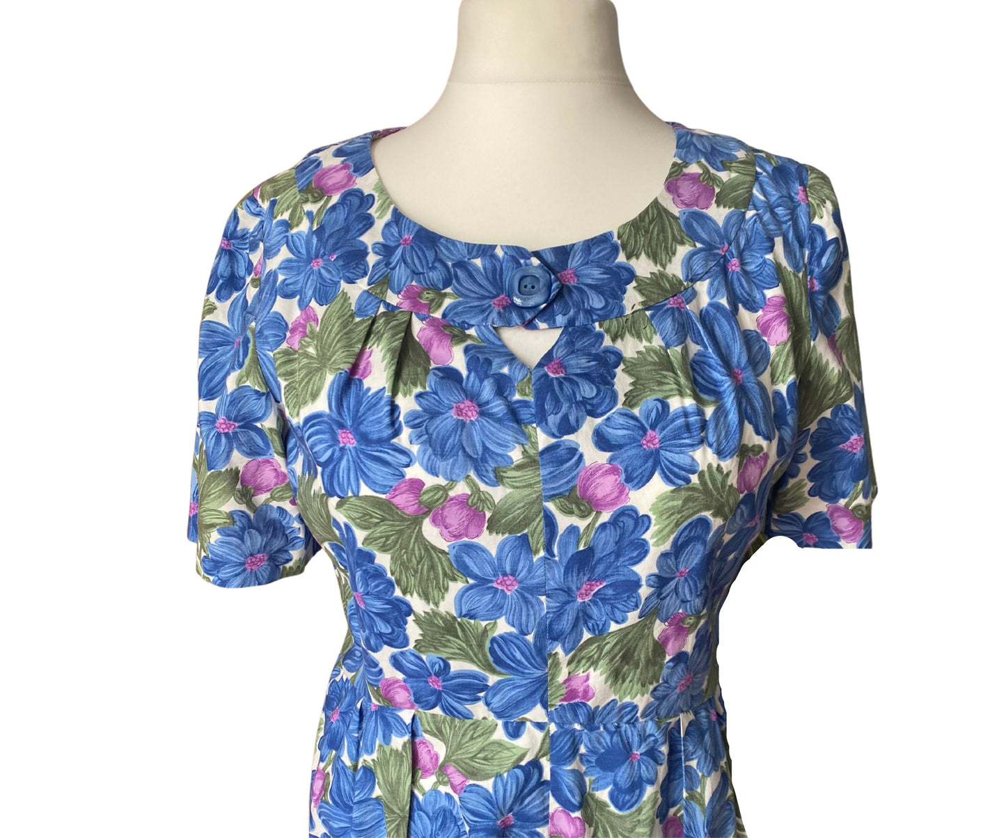Vintage cotton 50s style blue and purple floral dress. . Approx UK  14-16