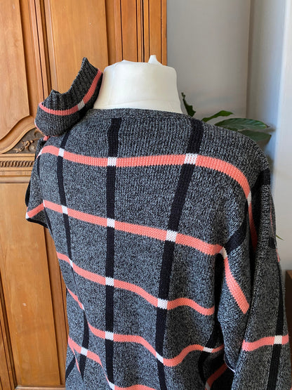 80s grey, pink, white and black geometric print jumper. Approx UK size 16-22 (w) L - XXL (m)